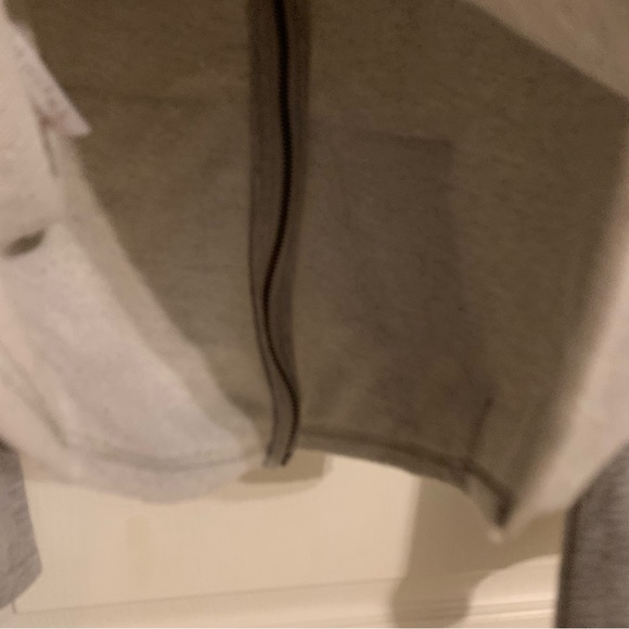 Only pearl accent raw edged hoodie - Picture 2 of 11